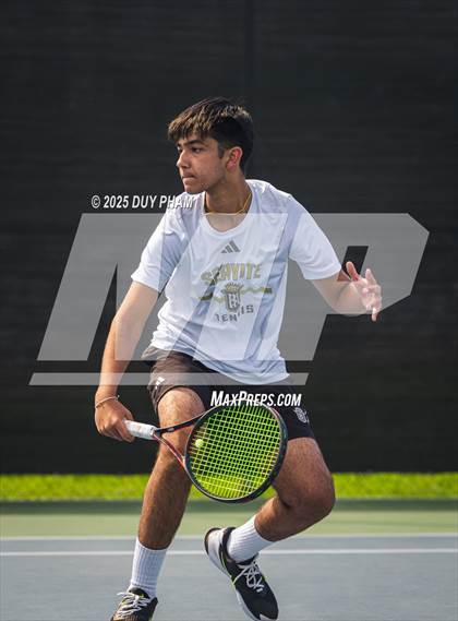 Thumbnail 1 in Servite VS Canyon photogallery.