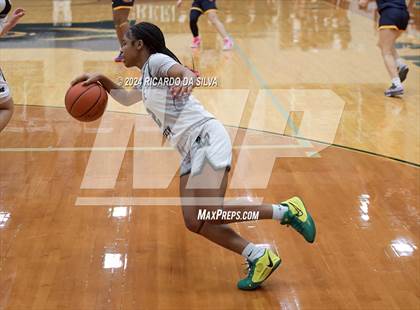 Thumbnail 2 in Mayde Creek vs. Freeman photogallery.