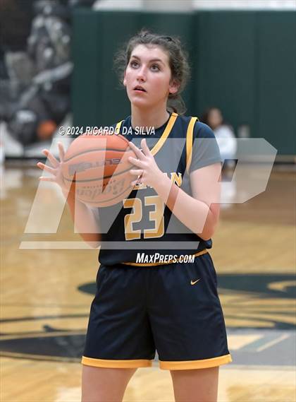Thumbnail 1 in Mayde Creek vs. Freeman photogallery.