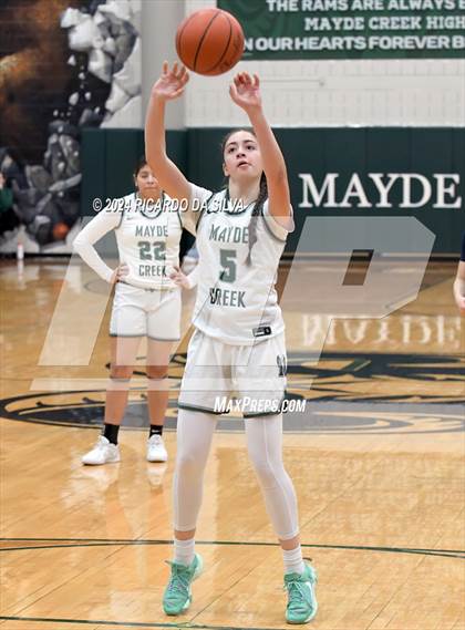 Thumbnail 2 in Mayde Creek vs. Freeman photogallery.