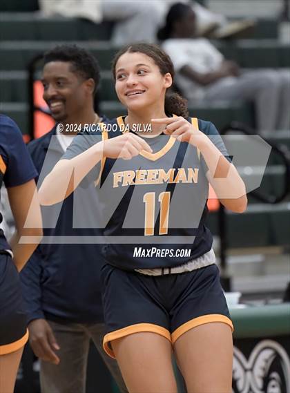 Thumbnail 3 in Mayde Creek vs. Freeman photogallery.