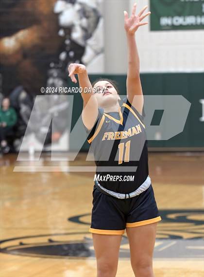 Thumbnail 2 in Mayde Creek vs. Freeman photogallery.