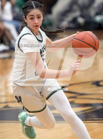 Thumbnail 3 in Mayde Creek vs. Freeman photogallery.
