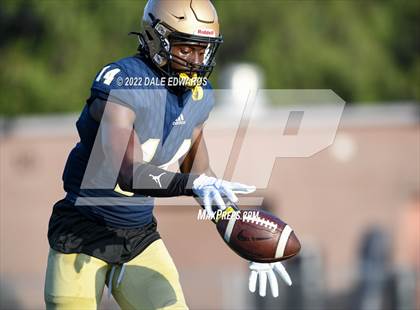 Thumbnail 1 in Cathedral Catholic @ Mater Dei Catholic photogallery.
