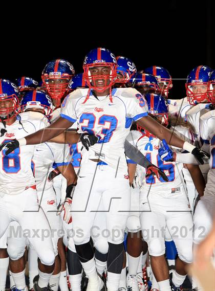 Thumbnail 2 in Serra @ Chaminade photogallery.