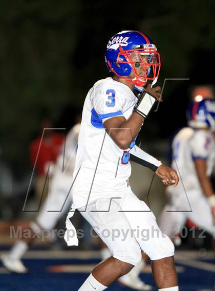 Thumbnail 2 in Serra @ Chaminade photogallery.
