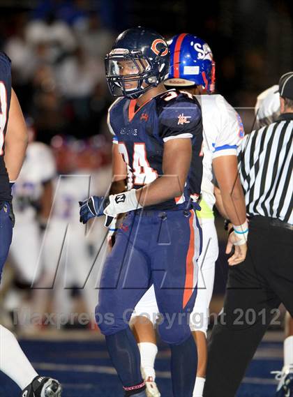 Thumbnail 1 in Serra @ Chaminade photogallery.
