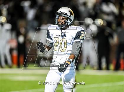 Thumbnail 1 in Ennis vs. South Oak Cliff (UIL 5A Division II Quarterfinal) photogallery.