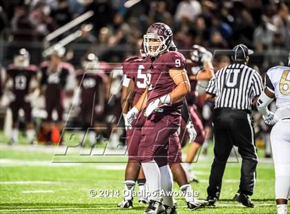 Thumbnail 3 in Ennis vs. South Oak Cliff (UIL 5A Division II Quarterfinal) photogallery.
