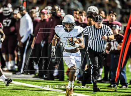 Thumbnail 2 in Ennis vs. South Oak Cliff (UIL 5A Division II Quarterfinal) photogallery.