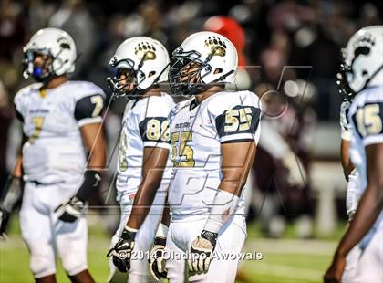 Thumbnail 1 in Ennis vs. South Oak Cliff (UIL 5A Division II Quarterfinal) photogallery.