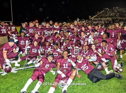 Thumbnail 1 in Ennis vs. South Oak Cliff (UIL 5A Division II Quarterfinal) photogallery.