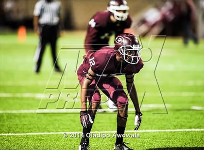 Thumbnail 2 in Ennis vs. South Oak Cliff (UIL 5A Division II Quarterfinal) photogallery.