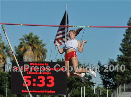 Thumbnail 1 in CIF State Championships (Girls Pole Vault) photogallery.