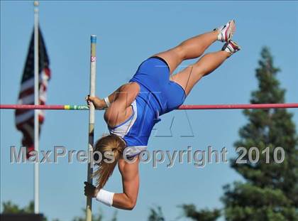Thumbnail 1 in CIF State Championships (Girls Pole Vault) photogallery.