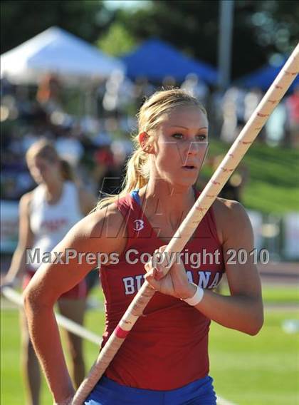 Thumbnail 2 in CIF State Championships (Girls Pole Vault) photogallery.