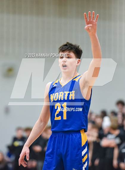 Thumbnail 3 in Omaha North @ Papillion-LaVista South (NSAA A-7 District Semifinal) photogallery.