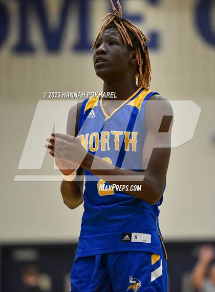 Thumbnail 1 in Omaha North @ Papillion-LaVista South (NSAA A-7 District Semifinal) photogallery.