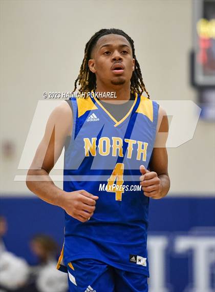 Thumbnail 2 in Omaha North @ Papillion-LaVista South (NSAA A-7 District Semifinal) photogallery.