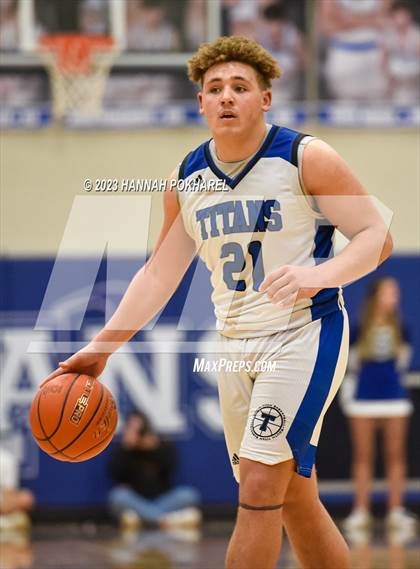 Thumbnail 3 in Omaha North @ Papillion-LaVista South (NSAA A-7 District Semifinal) photogallery.