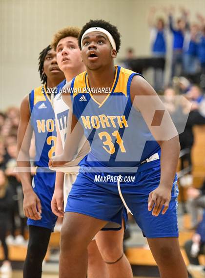 Thumbnail 3 in Omaha North @ Papillion-LaVista South (NSAA A-7 District Semifinal) photogallery.
