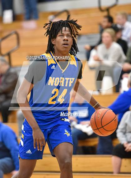 Thumbnail 1 in Omaha North @ Papillion-LaVista South (NSAA A-7 District Semifinal) photogallery.