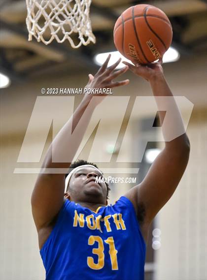 Thumbnail 2 in Omaha North @ Papillion-LaVista South (NSAA A-7 District Semifinal) photogallery.