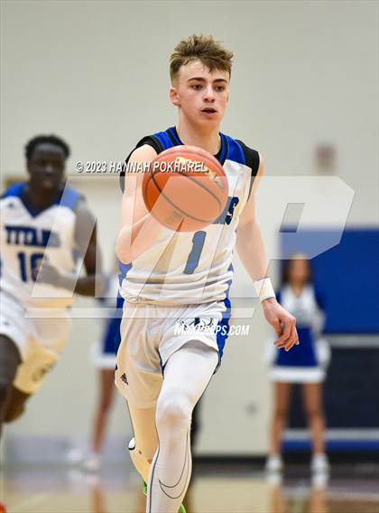 Thumbnail 1 in Omaha North @ Papillion-LaVista South (NSAA A-7 District Semifinal) photogallery.