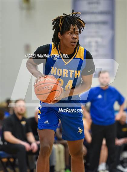 Thumbnail 1 in Omaha North @ Papillion-LaVista South (NSAA A-7 District Semifinal) photogallery.