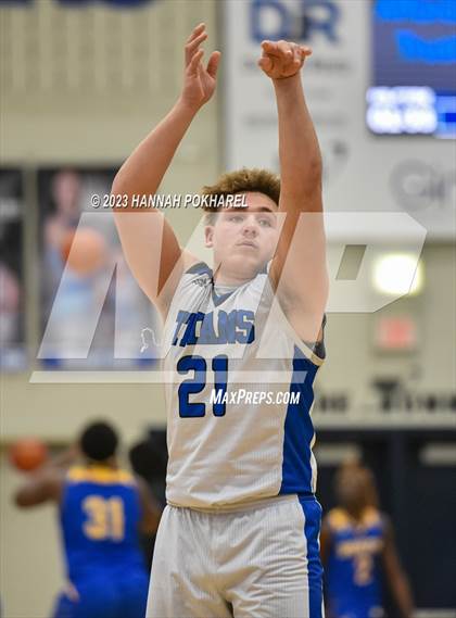 Thumbnail 1 in Omaha North @ Papillion-LaVista South (NSAA A-7 District Semifinal) photogallery.