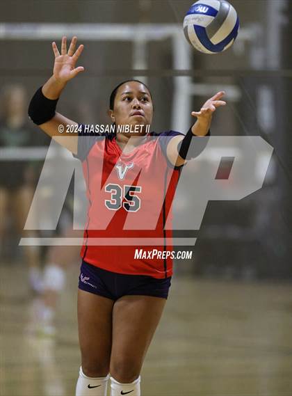 Thumbnail 3 in Mount Paran Christian vs. St. Anne-Pacelli photogallery.