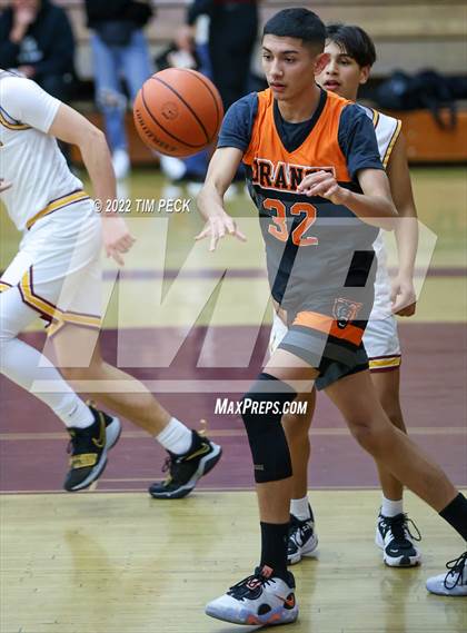 Thumbnail 1 in Orange @ El Modena photogallery.