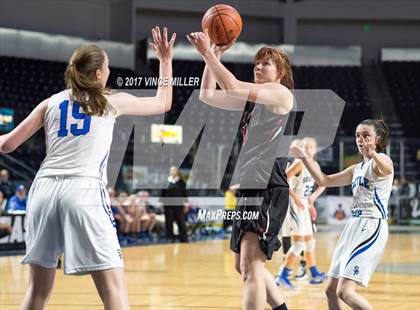 Thumbnail 2 in Seattle Prep vs. Kentlake photogallery.