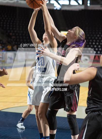 Thumbnail 3 in Seattle Prep vs. Kentlake photogallery.