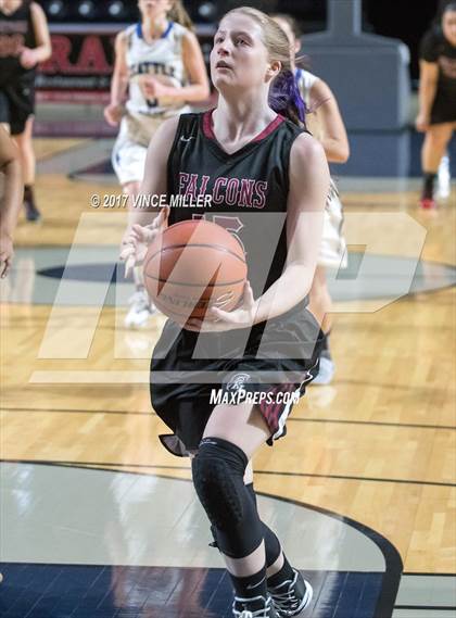 Thumbnail 1 in Seattle Prep vs. Kentlake photogallery.