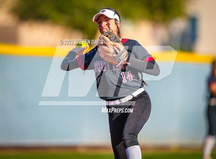 Thumbnail 2 in Cleveland vs. Desert Ridge photogallery.