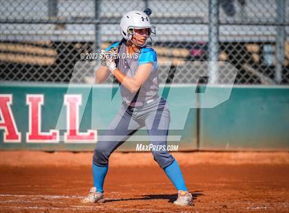 Thumbnail 3 in Cleveland vs. Desert Ridge photogallery.