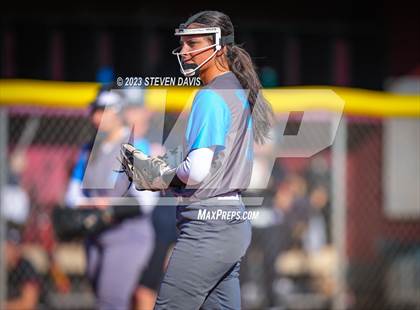 Thumbnail 2 in Cleveland vs. Desert Ridge photogallery.