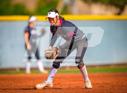 Thumbnail 3 in Cleveland vs. Desert Ridge photogallery.