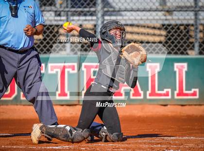 Thumbnail 3 in Cleveland vs. Desert Ridge photogallery.