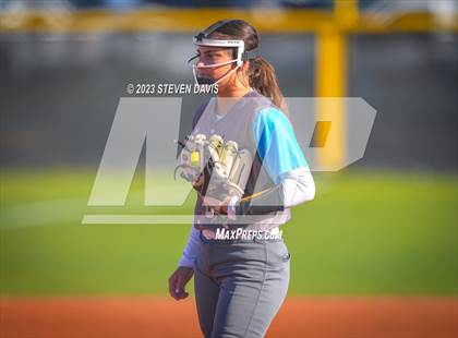 Thumbnail 3 in Cleveland vs. Desert Ridge photogallery.