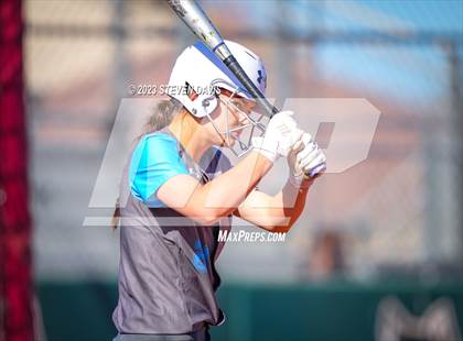Thumbnail 3 in Cleveland vs. Desert Ridge photogallery.