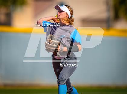 Thumbnail 3 in Cleveland vs. Desert Ridge photogallery.