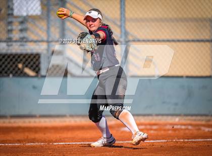 Thumbnail 2 in Cleveland vs. Desert Ridge photogallery.