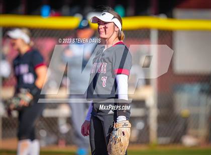 Thumbnail 3 in Cleveland vs. Desert Ridge photogallery.