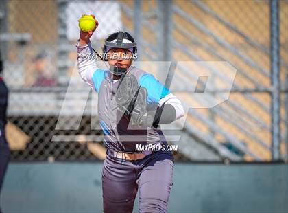 Thumbnail 1 in Cleveland vs. Desert Ridge photogallery.