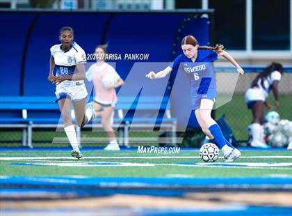 Thumbnail 2 in Bishop Grimes vs Oswego photogallery.