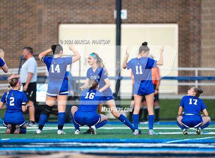 Thumbnail 1 in Bishop Grimes vs Oswego photogallery.