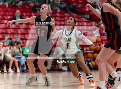 Thumbnail 1 in Norfork vs Yellville-Summit (Arvest Tournament) photogallery.
