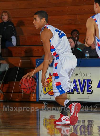 Thumbnail 1 in Buchanan @ McNair (Bruin Shootout) photogallery.